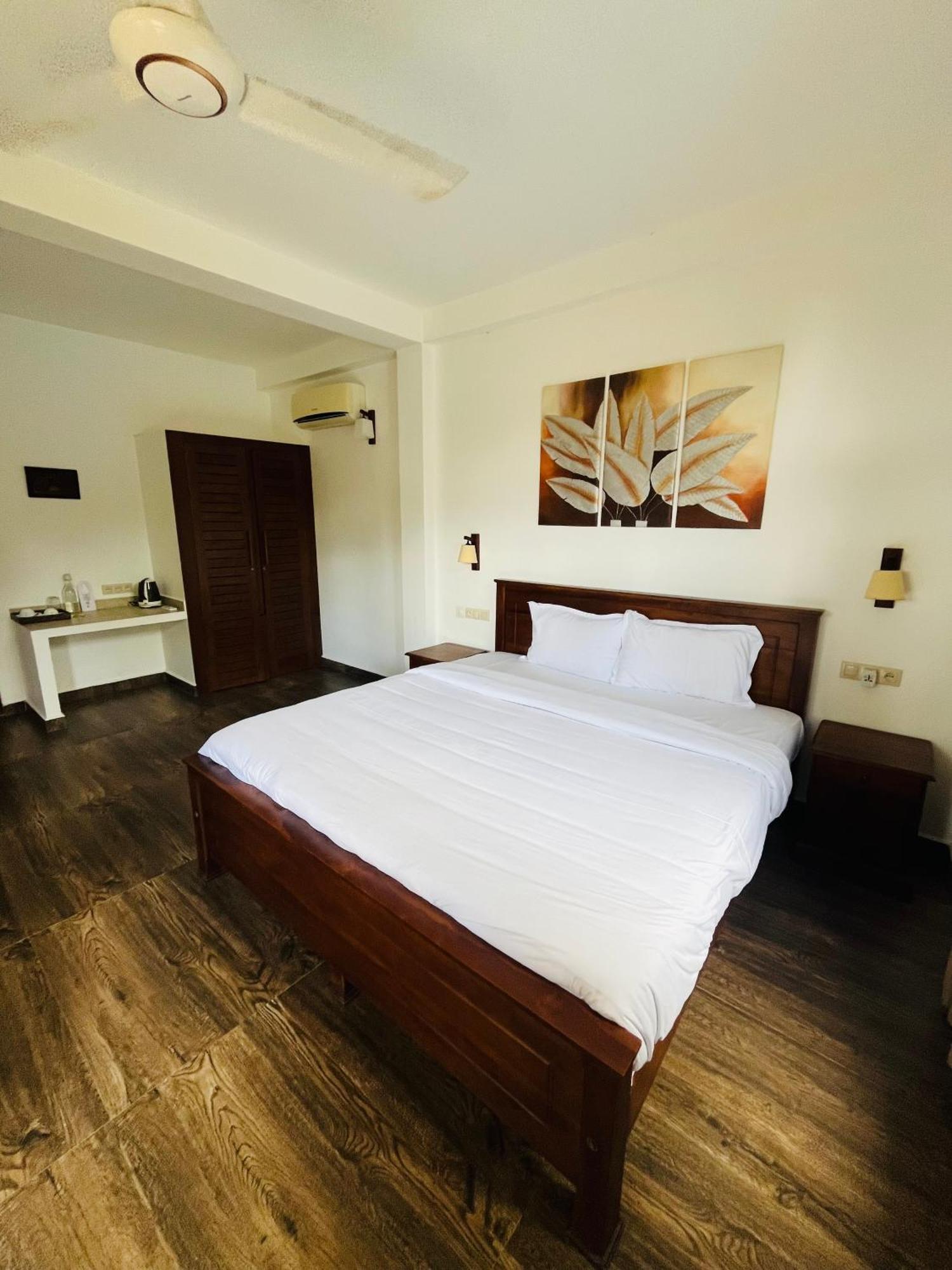 Green Parrot Beach Resort Tangalle Exteriér fotografie